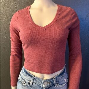 Lightweight long sleeve top